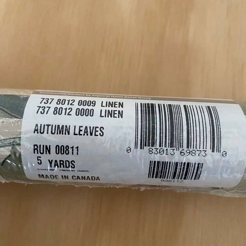 NWT Croscill Home Wallpaper Border Linen Autumn Leaves
